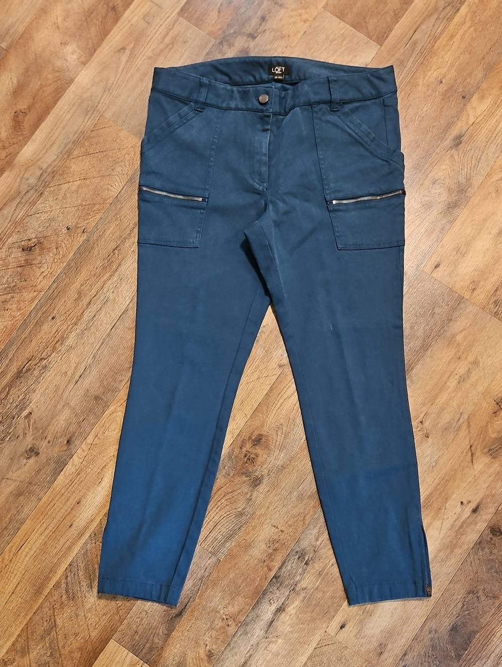 👖LOFT Women's Teal Zip-Pocket Slim Cargo Jeans